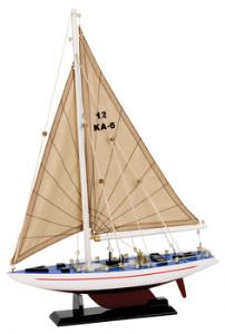 Racing Yacht Model 30cm (click for enlarged image)